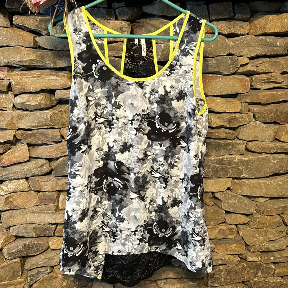 Studio Y size medium with lace back